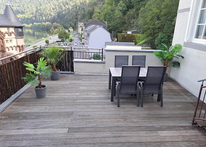 Blick Zum Brueckentor