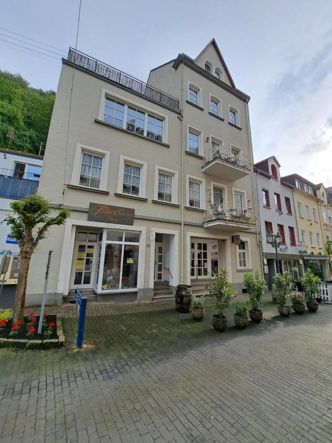 Blick Zum Brueckentor * Traben-Trarbach